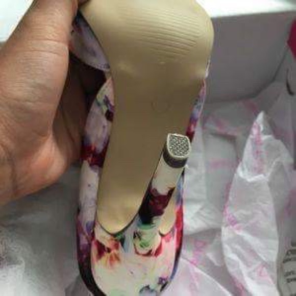 Cute Item 😘 Fashion shoes - Picture 4 of 5